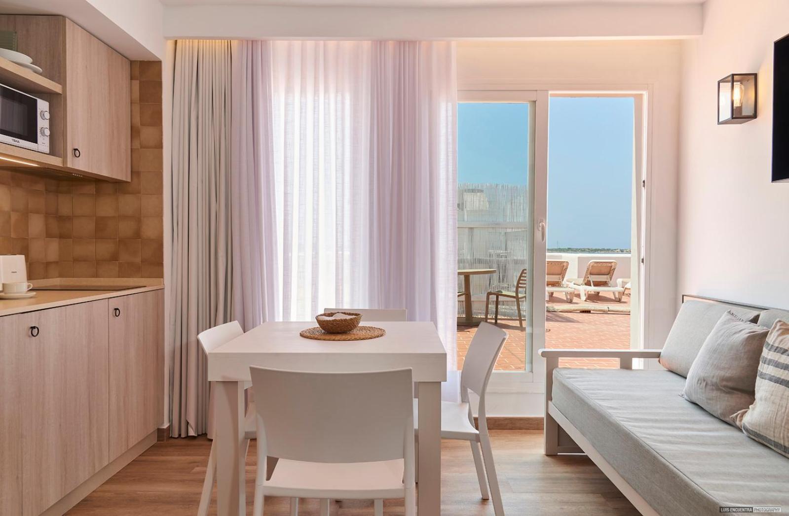 Apartamentos Sabina Playa La Savina  Værelse billede